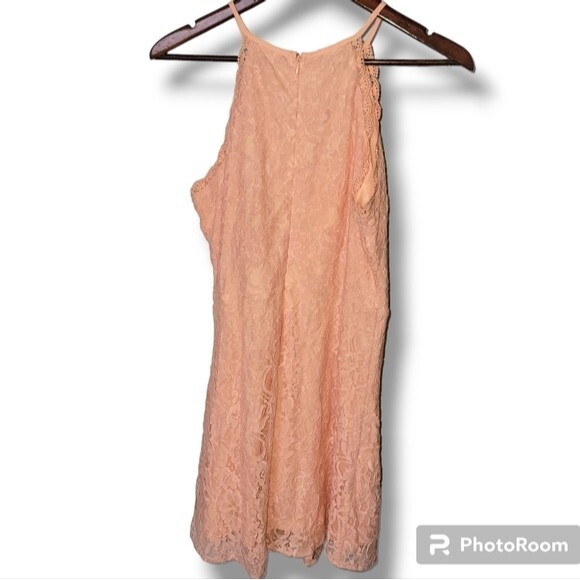 Altar’d State Spring Break Boho Tulie Pink Lace Halter Neckline Mini Dress Large - Picture 2 of 3